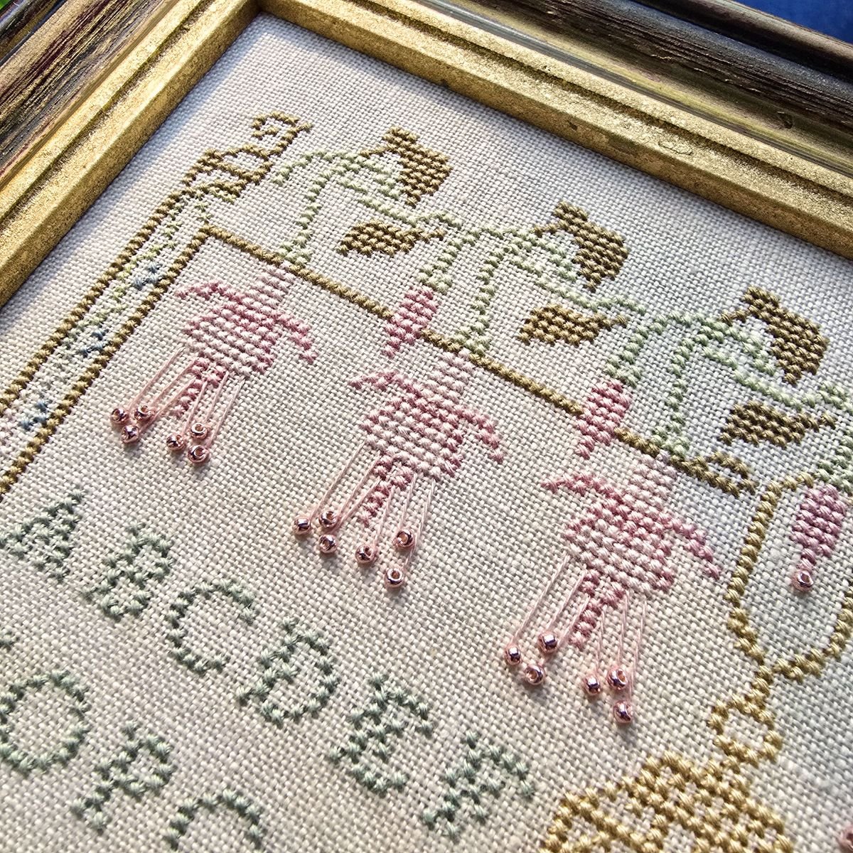 Clogwyn in Spring Sampler Pattern Paper Chart