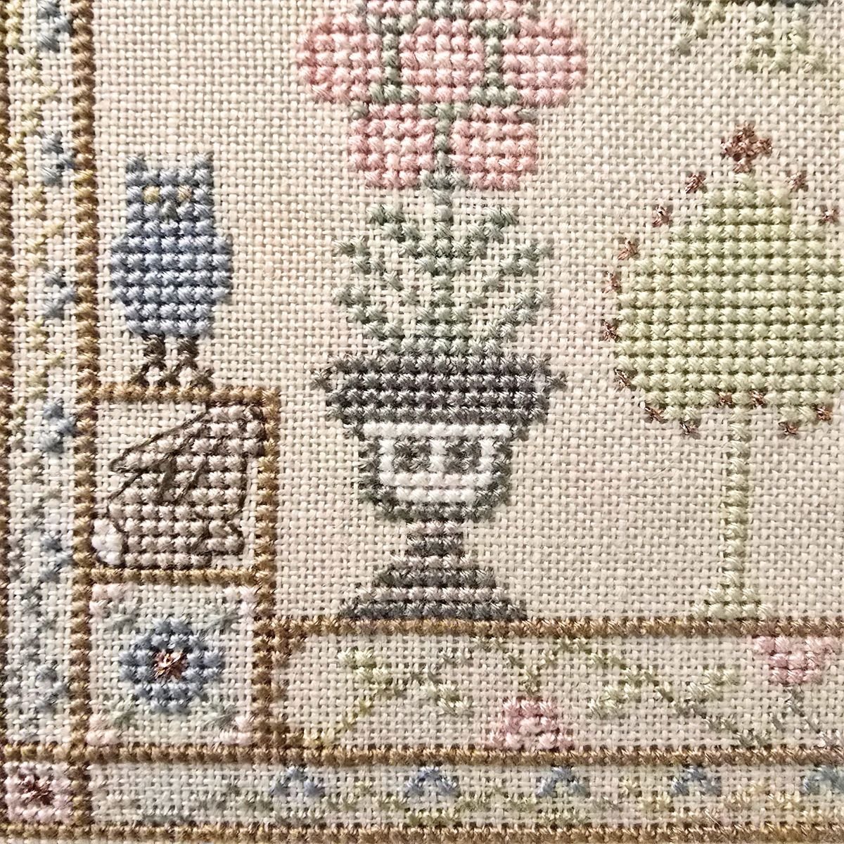 Clogwyn in Spring Sampler Pattern Paper Chart