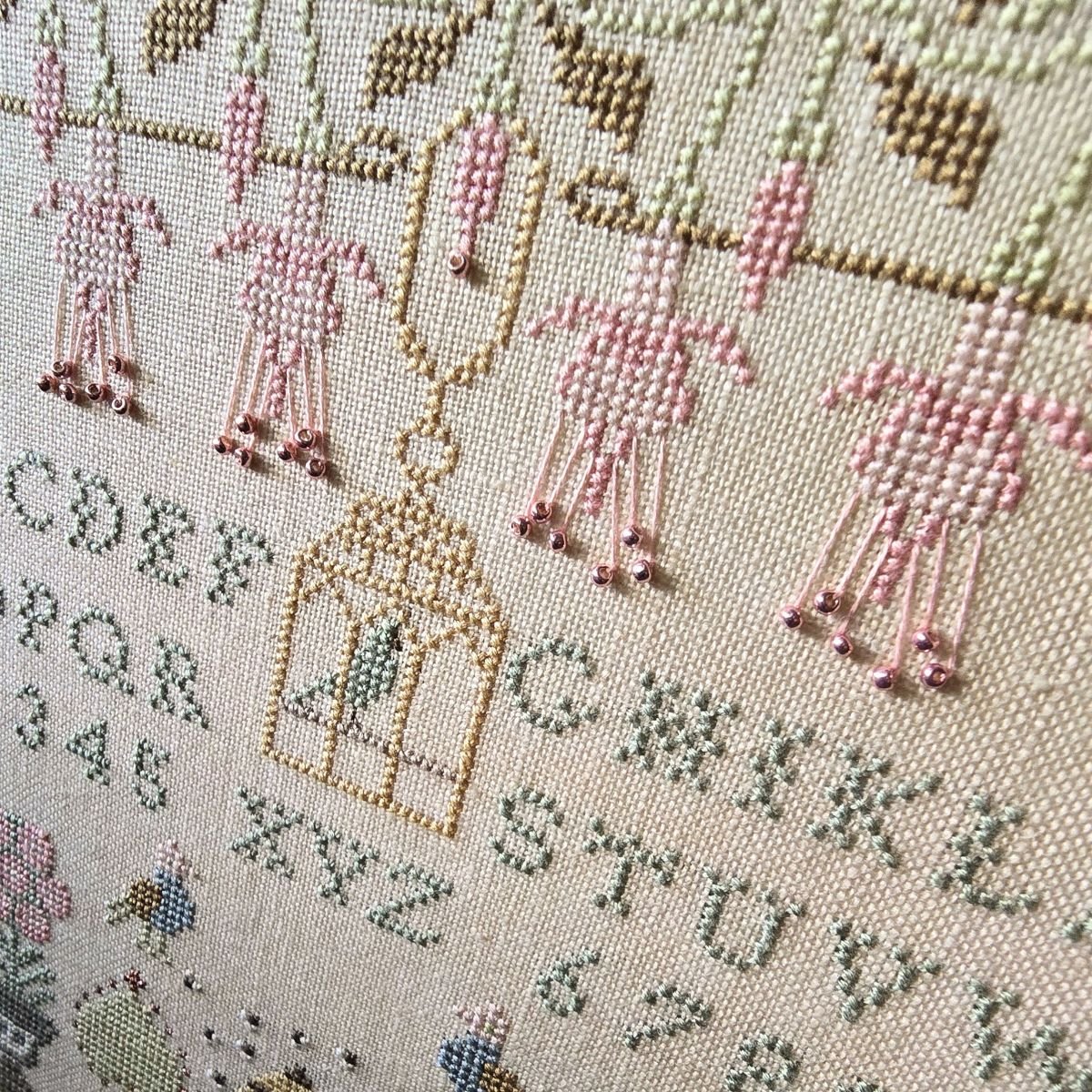 Clogwyn in Spring Sampler PDF