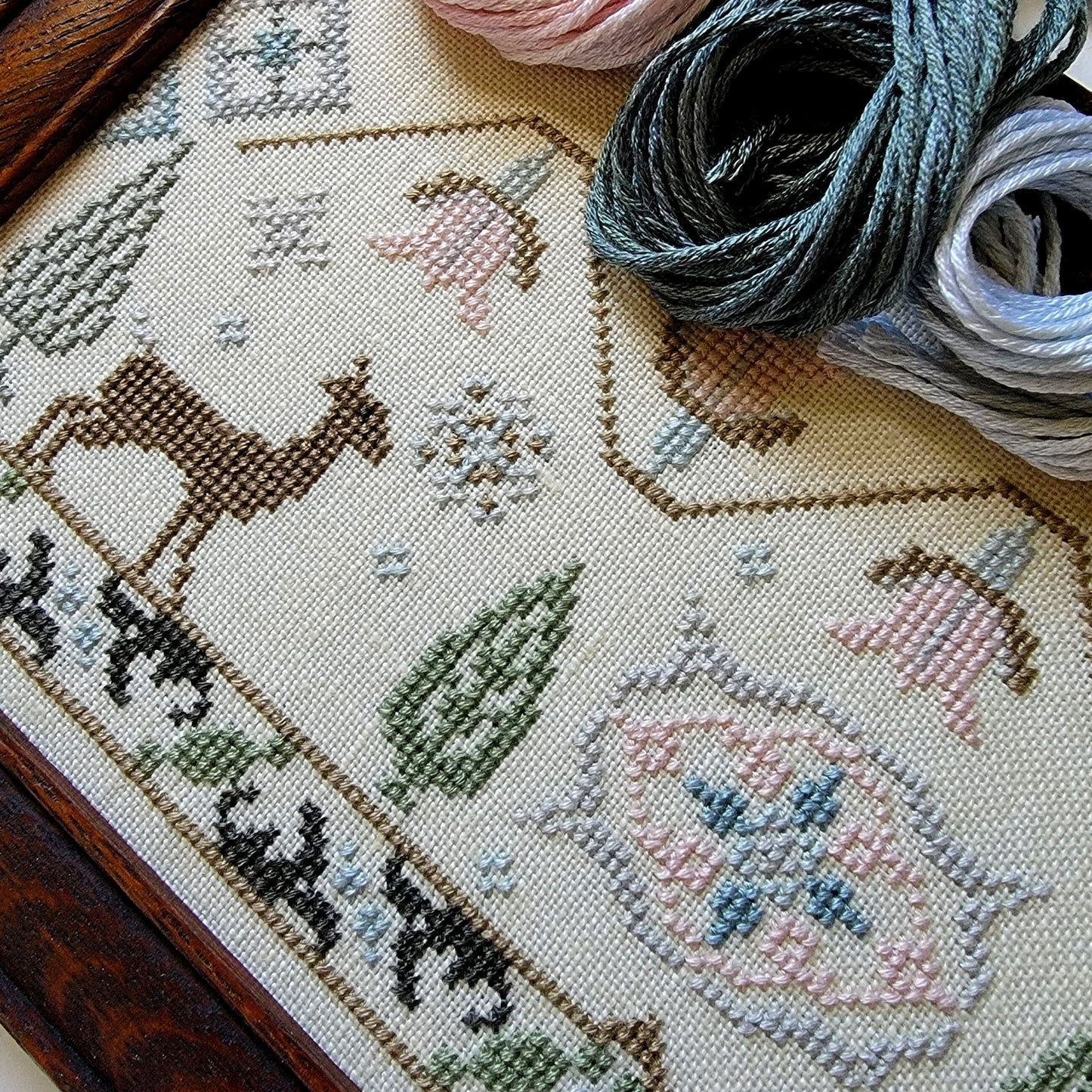 Woodland Walk Spot Motif Sampler Printed Version