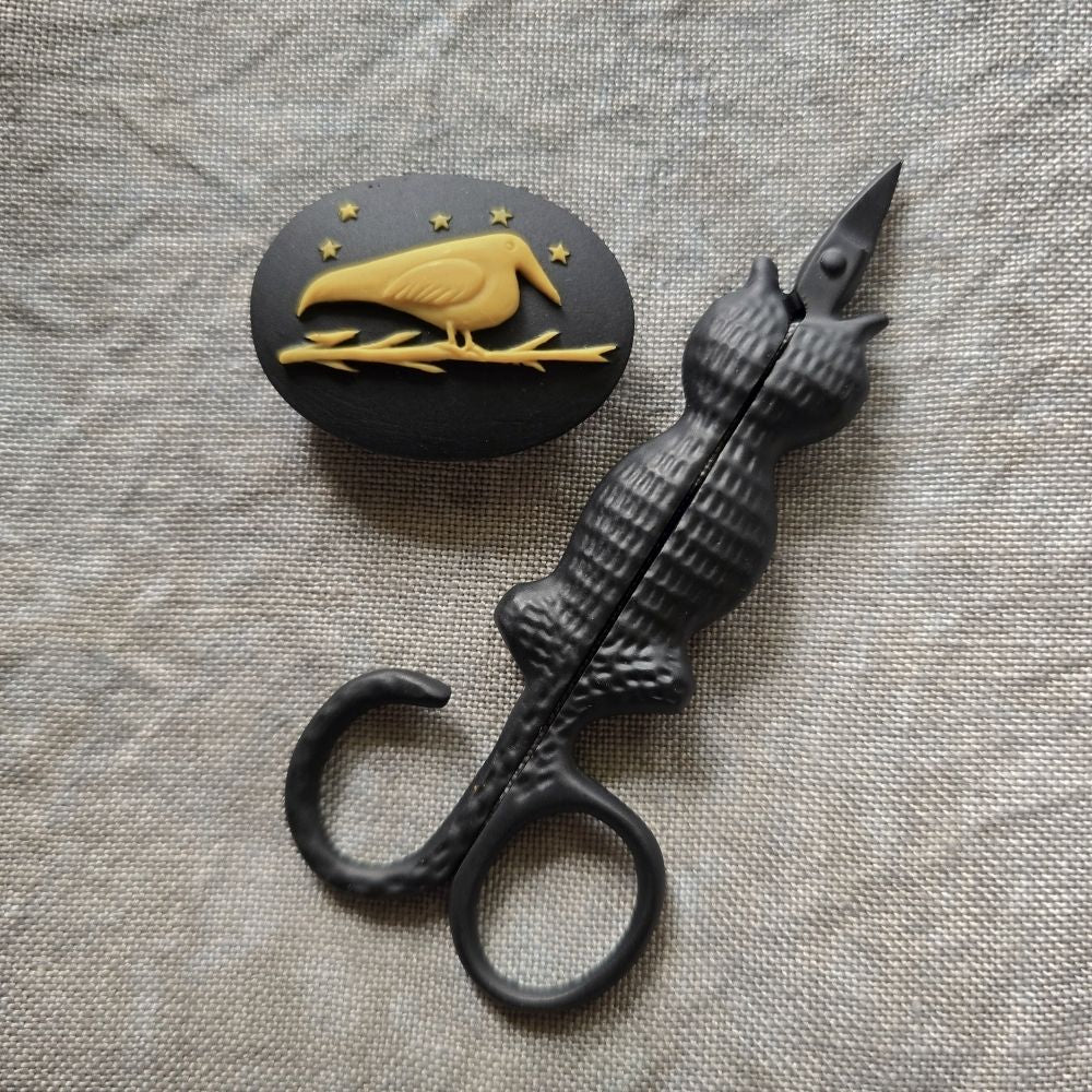 Halloween Needle Minder & Scissor Set