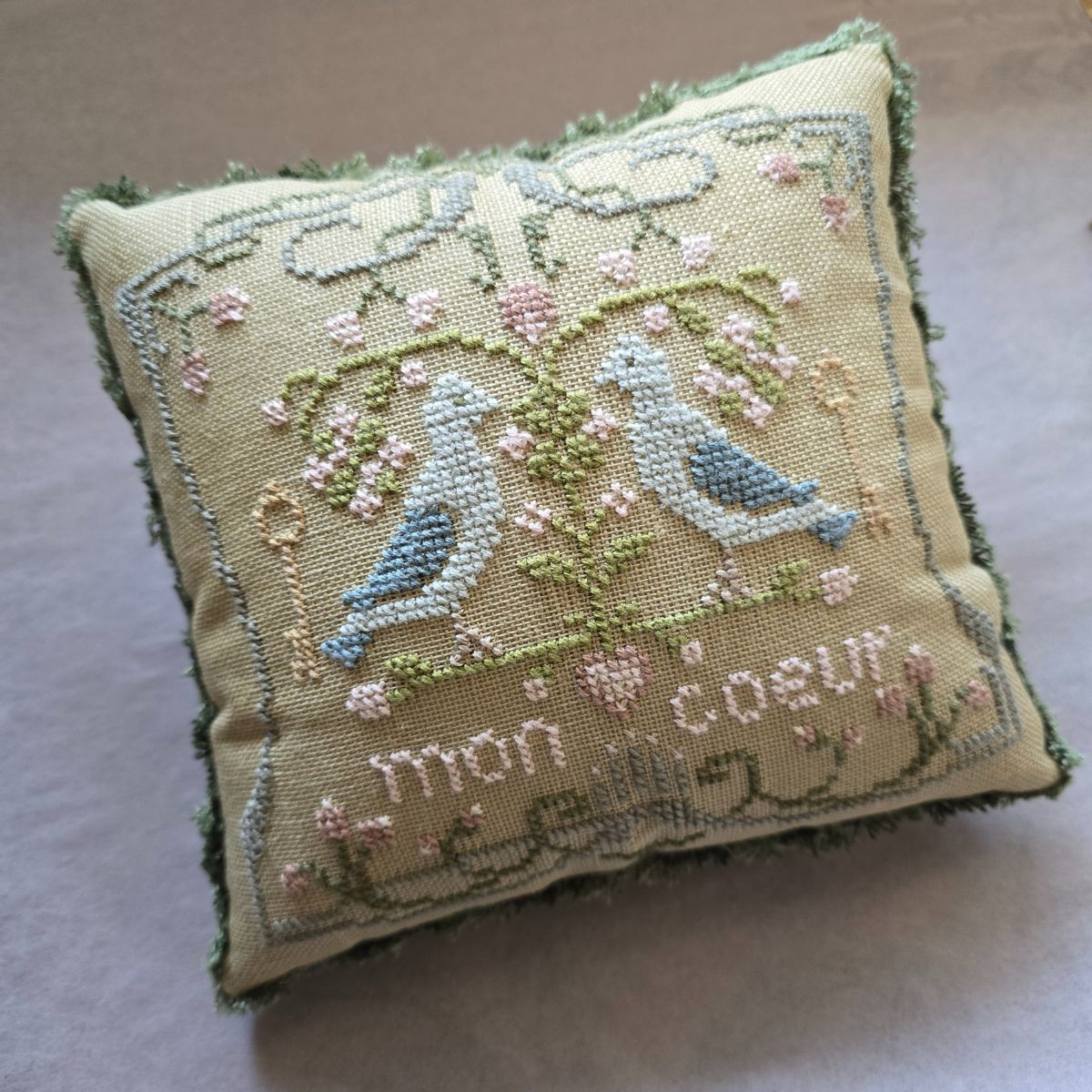 Mon Coeur Valentine's Cross Stitch Pattern